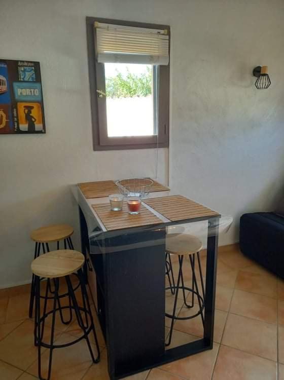 Studio Climatise Dans Villa Calme A 15Km De Cannes ペメナード エクステリア 写真
